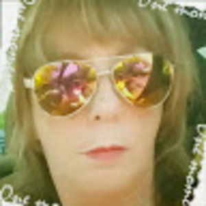 Meet your Posher, Vicki